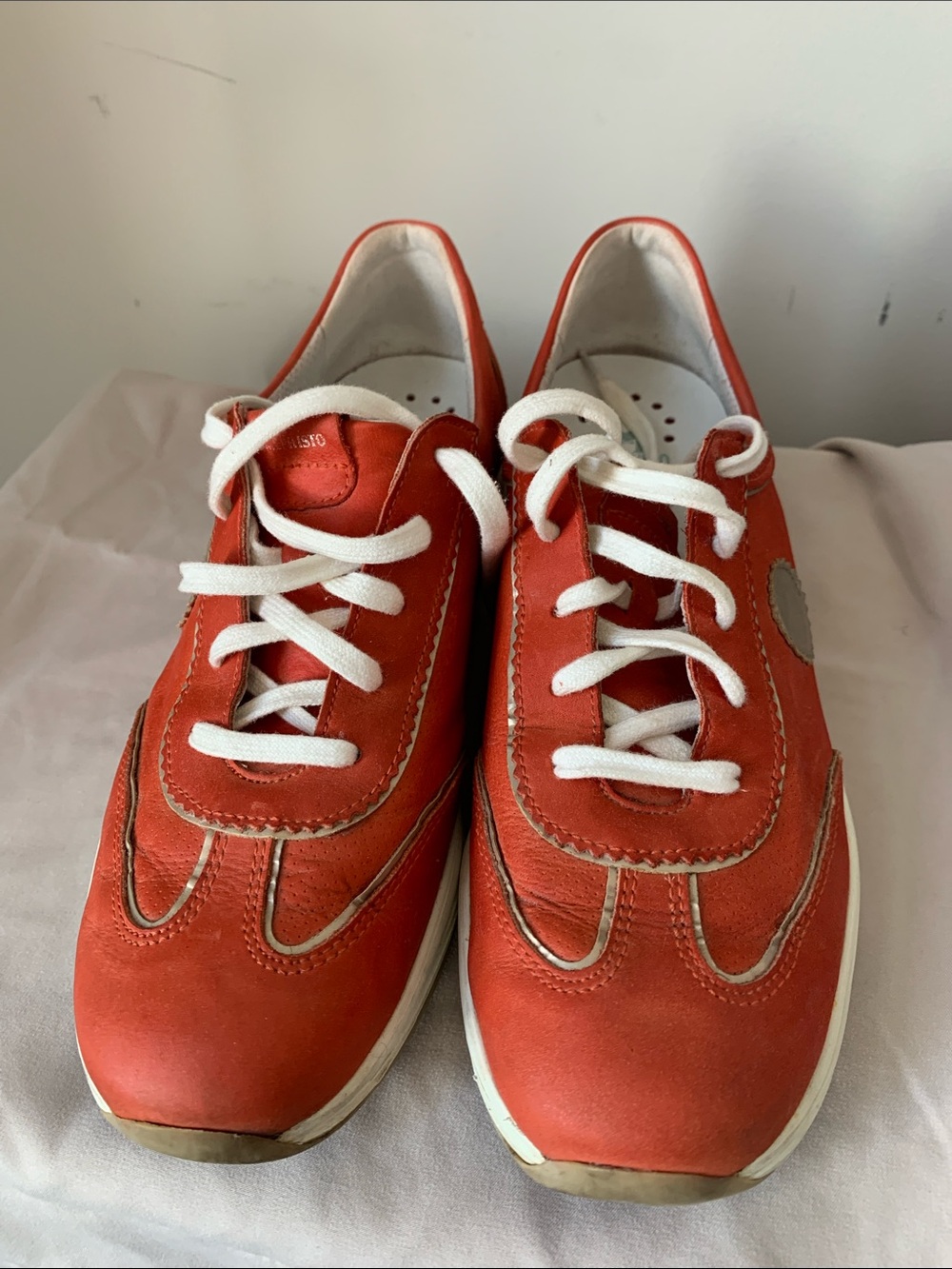 Mephisto Women’s Orange Leather Lace-Up Sneakers - Picture 2 of 9